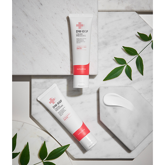 Easydew Dw Egfクリームプレッサム 光文社公式美容サイト Kokode Beauty Easydew Dw Egfクリーム プレッサム