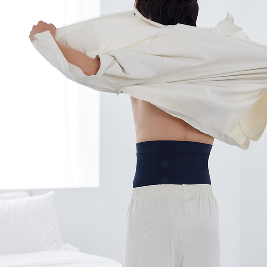 [&MEDICAL]マグネル 腰用　管理医療機器（家庭用永久磁石磁気治療器）