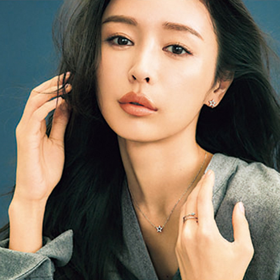 Abiste スターモチーフネックレス Kobunsha Select Shop Abiste スターモチーフネックレス