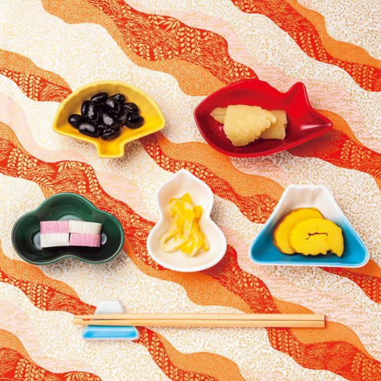 Le Creuset ミニ ディッシュ 5枚入り ラッキーモチーフコレクション Kobunsha Select Shop Le Creuset ミニ ディッシュ 5枚入り ラッキーモチーフコレクション