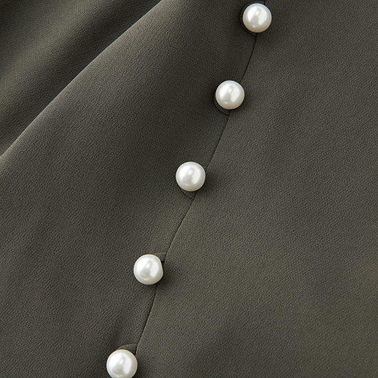 Flicka パール付きプルオーバー Kobunsha Select Shop Flicka パール付きプルオーバー