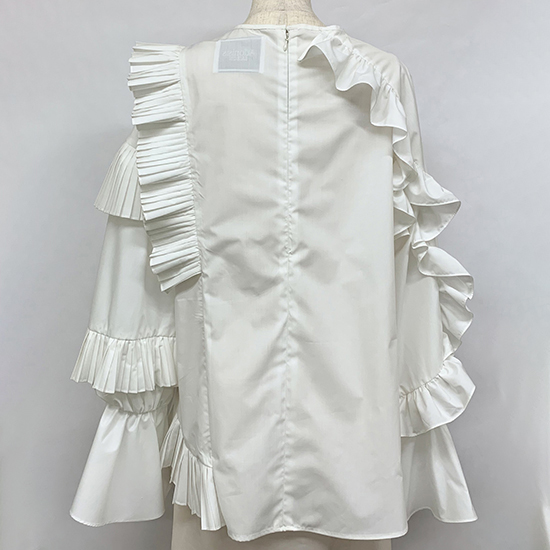 優待価格[Adonisis]アシンメトリーラッフルブラウス | KOBUNSHA