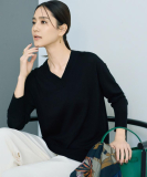 【洗える/薄手/ウール100%】Vネックロングウールニット