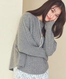 "【洗える】ケーブルデザイン ラウンドヘムニット"