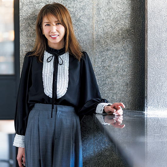 [SECRET TROPHY]フリルリボンブラウス