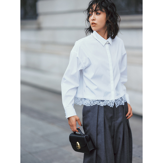 [THIRD MAGAZINE]裾レースブラウス