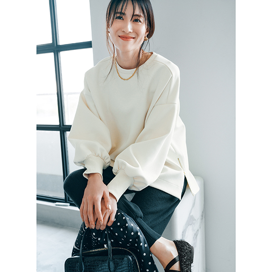 [Emma Taylor]ダンボールコクーンスリーブサイドジッププルオーバー