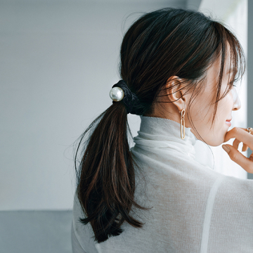 [eldo]パール付きベロアシュシュ