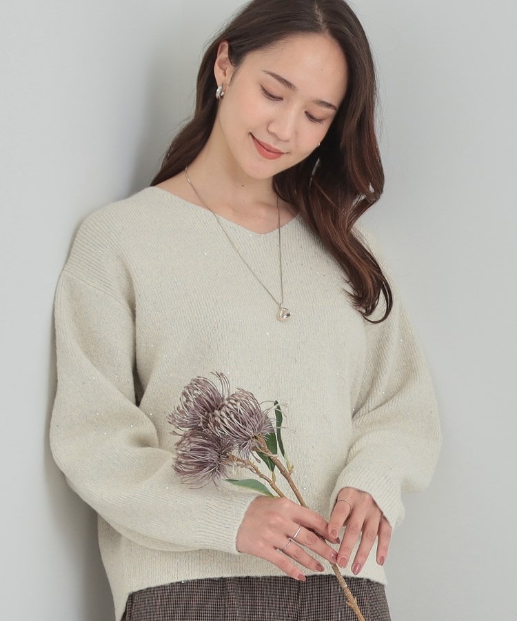 【S-LL】きらきらと華やかに スパンコールニット