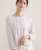 【セレモニー／洗える／透けにくい】ダイヤ柄プリントブラウス