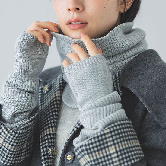 [DRESS HERSELF]【洗える】アームウォーマー / シルクカシミヤ