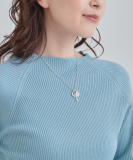 クロスチャームネックレス