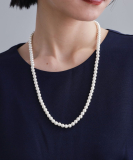 ガラスパールロングネックレス