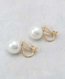 フェイクパールイヤリング