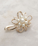メタルフラワーフェイクパールブローチ