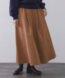 チドリエンボスフレアスカート【洗濯機OK】