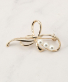 リボンモチーフブローチ