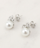 リボンパール調ピアス