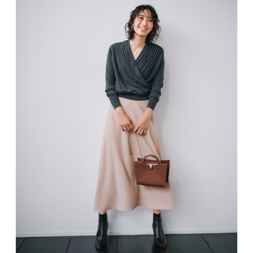 "[L'AUBE BLANC]プリーツカシュクールニットトップス"