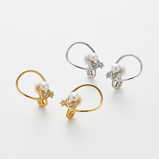 [LATUA STELLA]Motto by Daisy flake サークルライン イヤリング