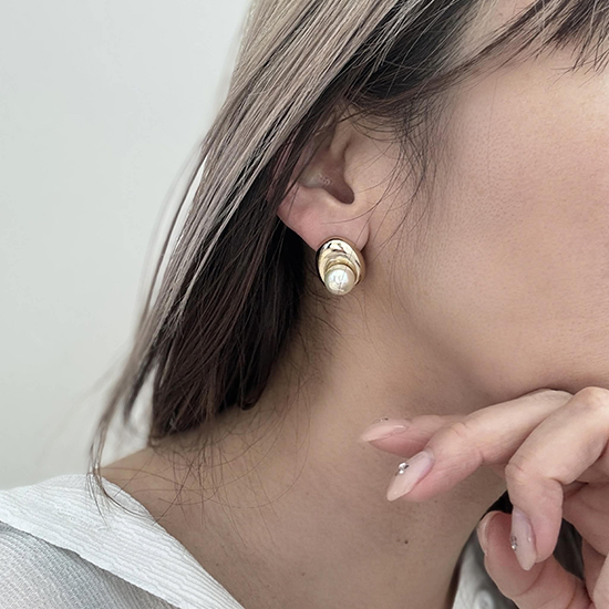 [pono]Lumiere Pearl Studs ピアス