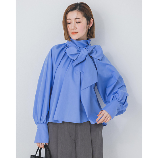 [Limue]【洗える】【前後2Way】ボウタイ付きハイネックブラウス