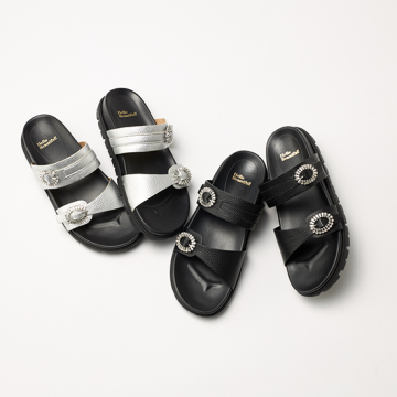 [Dignite collier]【Hello beautiful! 】ビジューサンダル