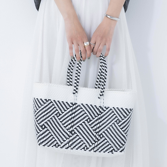 [Moon bird]手編みのメルカドバッグM / No.99